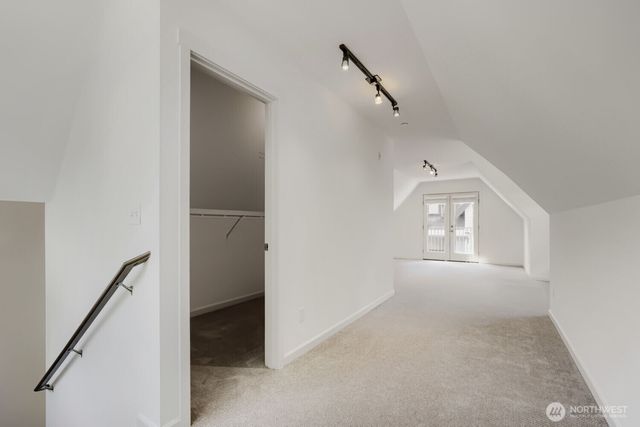 303 Bellevue Way SE, Bellevue, WA 98004