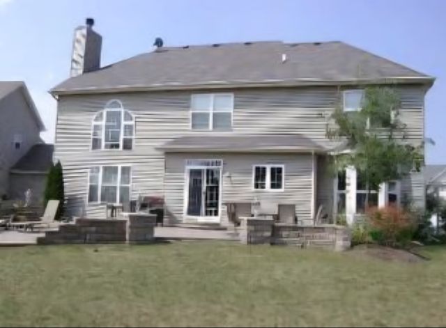 165 Fieldcrest Drive, Bartlett, IL 60103