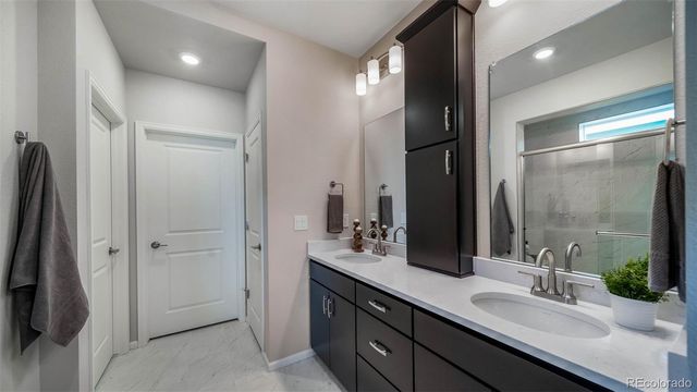 22105 E 49th Place, Aurora, CO 80019