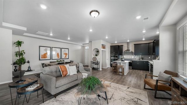22105 E 49th Place, Aurora, CO 80019