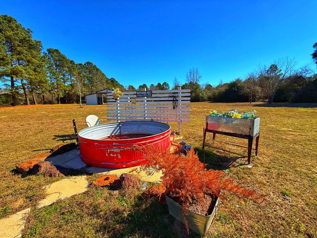 8311 Pr 1214, Centerville, TX 75833