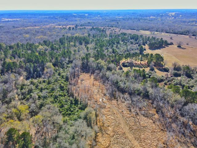 8311 Pr 1214, Centerville, TX 75833