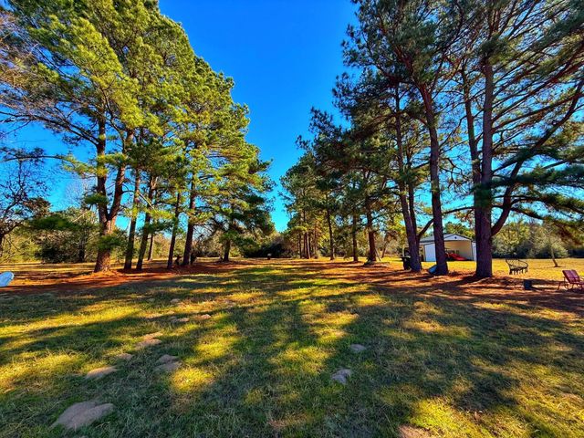 8311 Pr 1214, Centerville, TX 75833