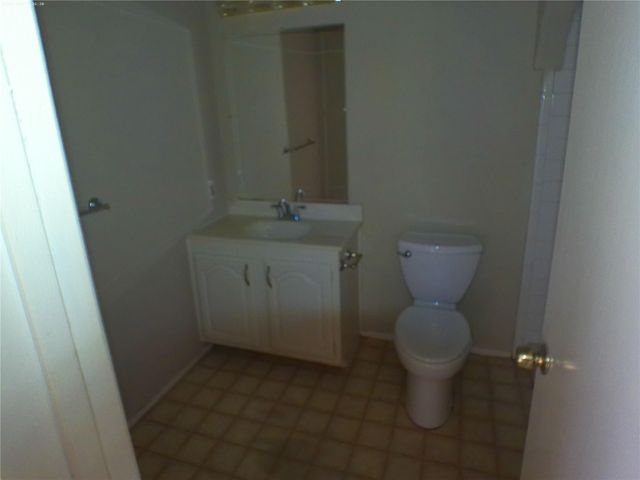 15823 Ironside Hill Drive, Houston, TX 77053