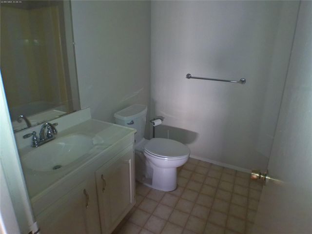 15823 Ironside Hill Drive, Houston, TX 77053