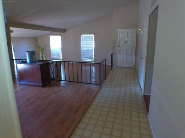 15823 Ironside Hill Drive, Houston, TX 77053