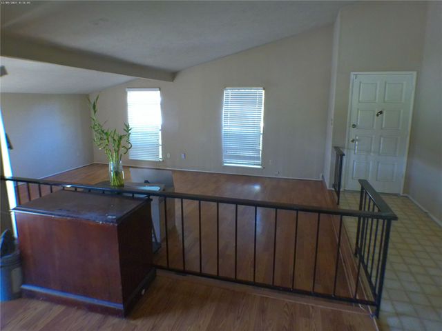 15823 Ironside Hill Drive, Houston, TX 77053