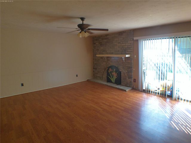 15823 Ironside Hill Drive, Houston, TX 77053