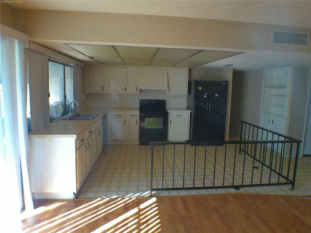 15823 Ironside Hill Drive, Houston, TX 77053