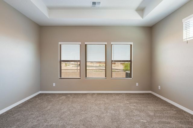 1616 Valle De Colores Street NW, Los Lunas, NM 87031