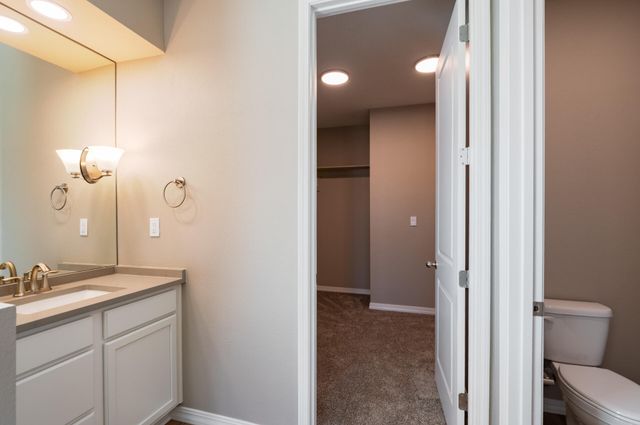 1616 Valle De Colores Street NW, Los Lunas, NM 87031