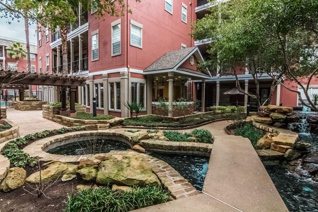 2400 Mccue Road 360, Houston, TX 77056
