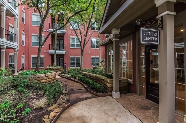 2400 Mccue Road 360, Houston, TX 77056