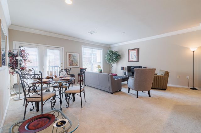 2400 Mccue Road 360, Houston, TX 77056
