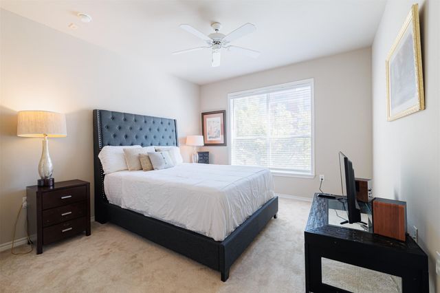 2400 Mccue Road 360, Houston, TX 77056