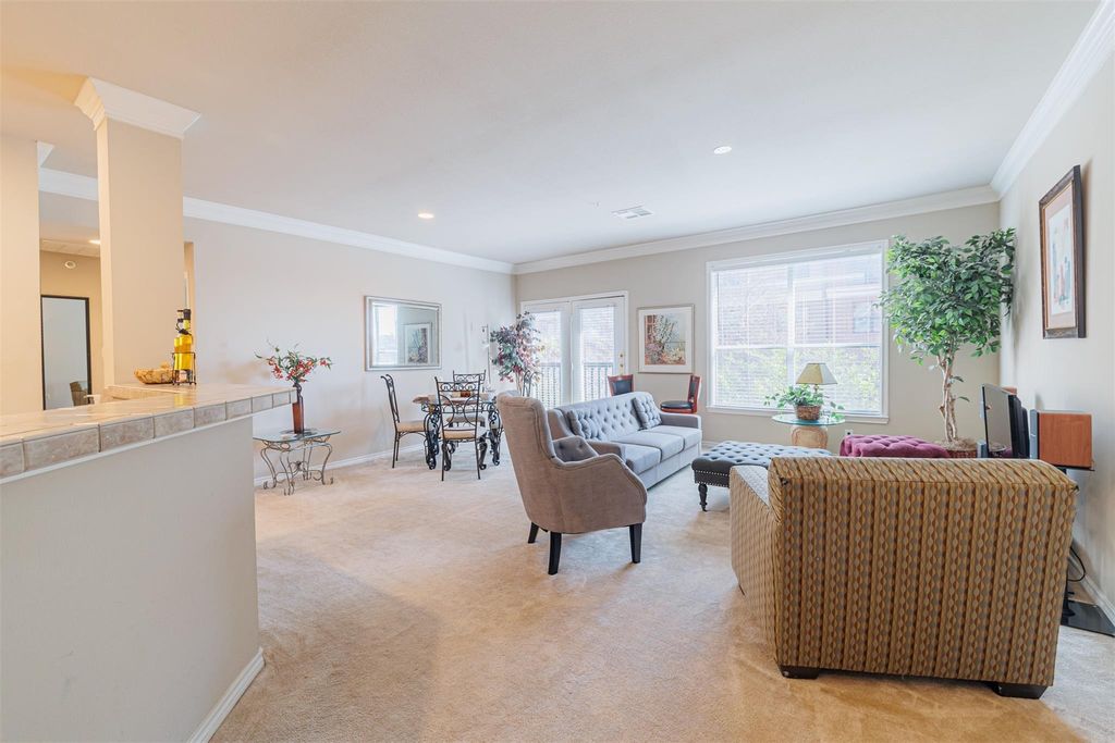 2400 Mccue Road 360, Houston, TX 77056