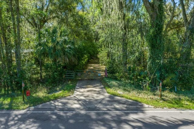 5028 E HIGHWAY 316, Citra, FL 32113