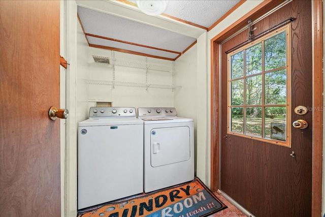 5028 E HIGHWAY 316, Citra, FL 32113