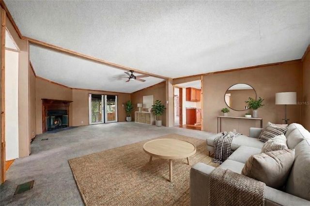 5028 E HIGHWAY 316, Citra, FL 32113