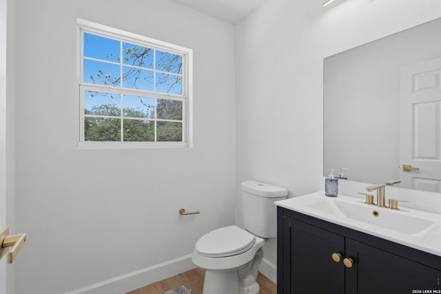 106 IRVINGTON DR, San Antonio, TX 78209