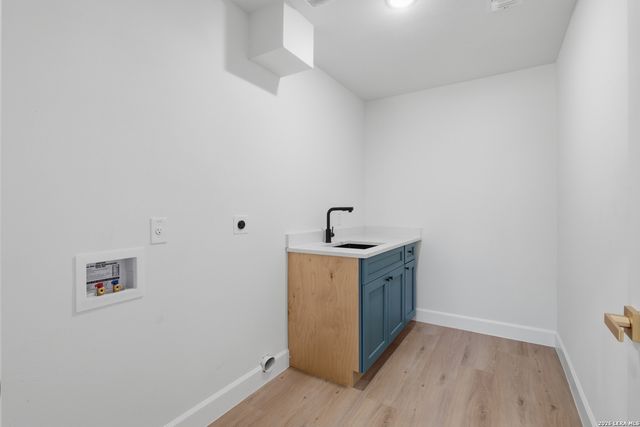 106 IRVINGTON DR, San Antonio, TX 78209