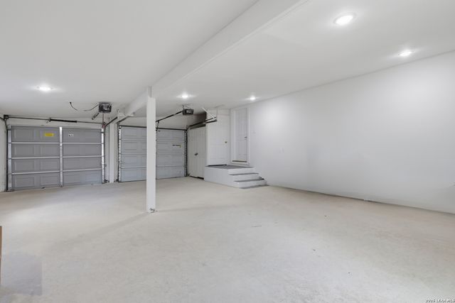 106 IRVINGTON DR, San Antonio, TX 78209