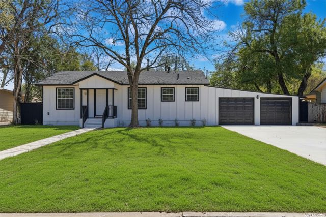 106 IRVINGTON DR, San Antonio, TX 78209