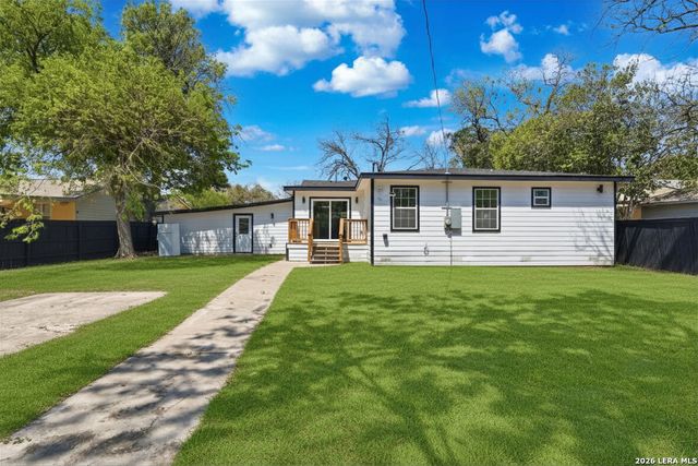 106 IRVINGTON DR, San Antonio, TX 78209