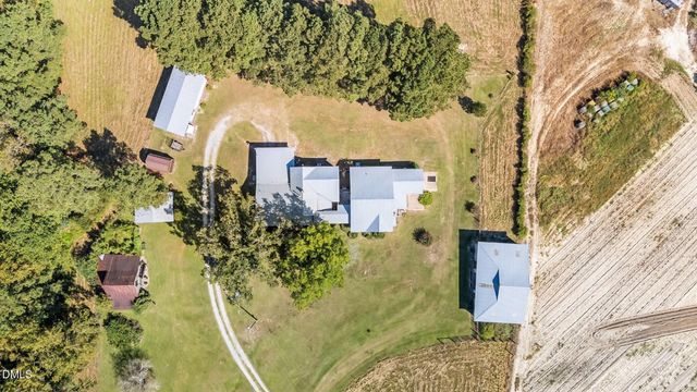 1208 Peach Orchard Road, Four Oaks, NC 27524