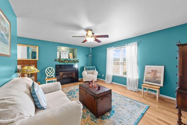 1208 Peach Orchard Road, Four Oaks, NC 27524