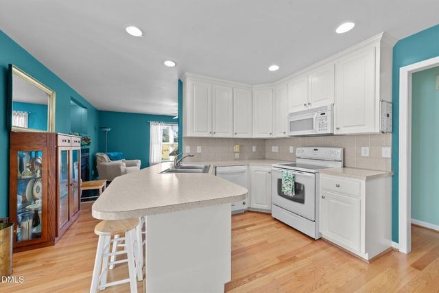 1208 Peach Orchard Road, Four Oaks, NC 27524