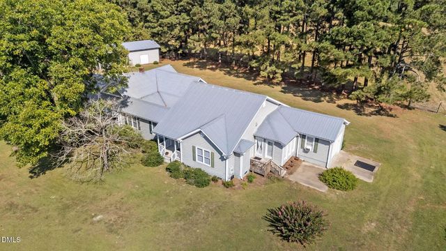 1208 Peach Orchard Road, Four Oaks, NC 27524