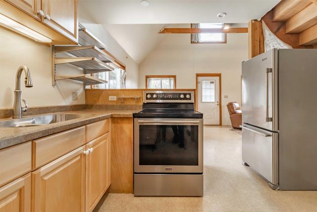 1735 W 19th Avenue, Arkdale, WI 54613