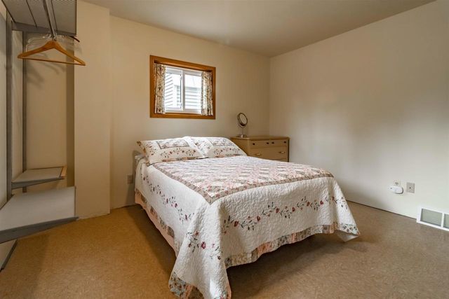 1735 W 19th Avenue, Arkdale, WI 54613