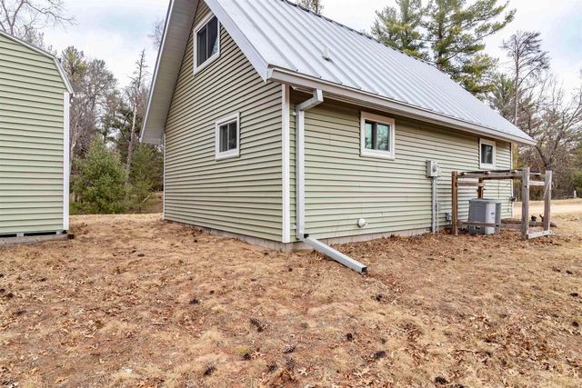 1735 W 19th Avenue, Arkdale, WI 54613