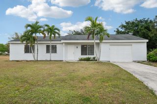 671 SW Old Briar Ave, Port St Lucie, FL 34953