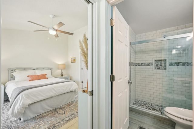 7520 SUNSHINE SKYWAY LANE S T18, St Petersburg, FL 33711