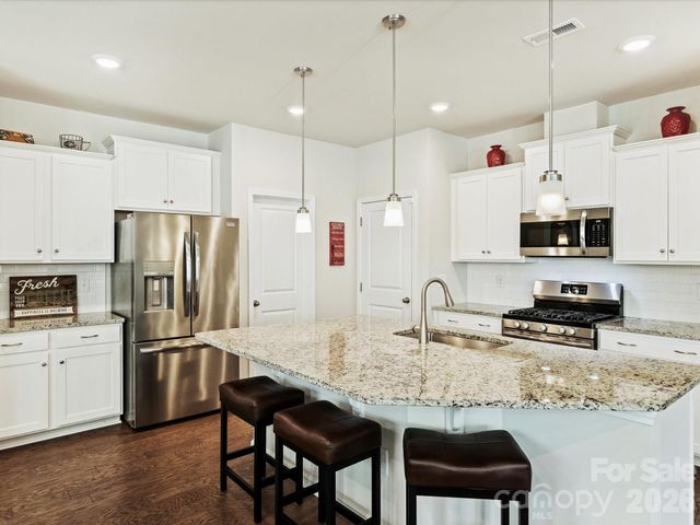 2004 Whipcord Drive, Waxhaw, NC 28173