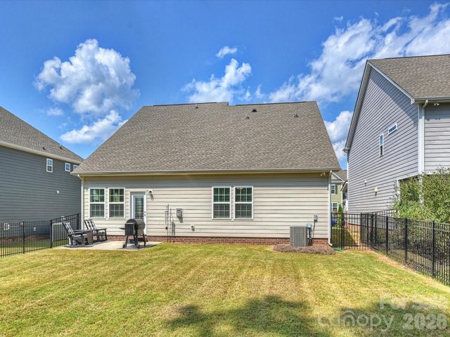 2004 Whipcord Drive, Waxhaw, NC 28173