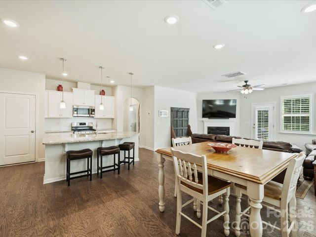 2004 Whipcord Drive, Waxhaw, NC 28173