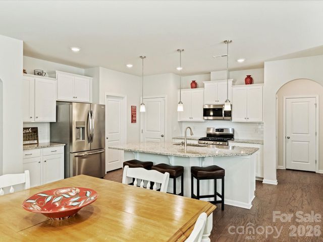 2004 Whipcord Drive, Waxhaw, NC 28173