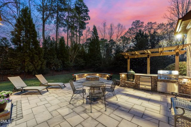 102 Michelangelo Way, Cary, NC 27518