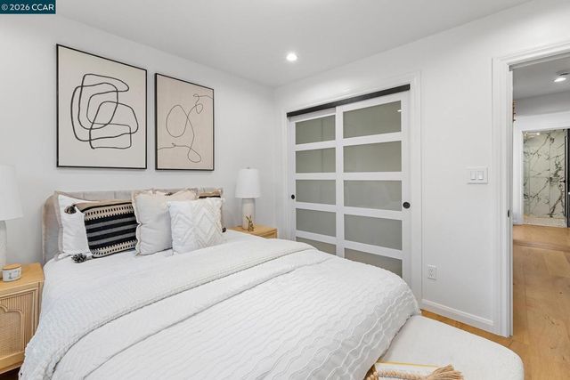 2114 2114 40Th Ave, San Francisco, CA 94116