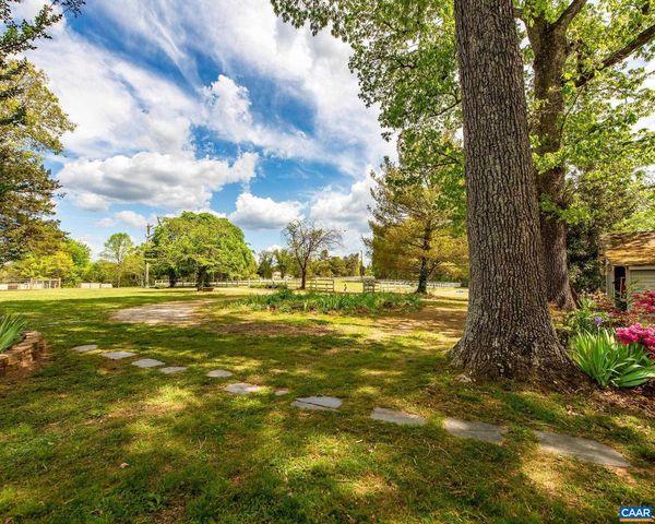 12500 SHANNON HILL RD, Louisa, VA 23093