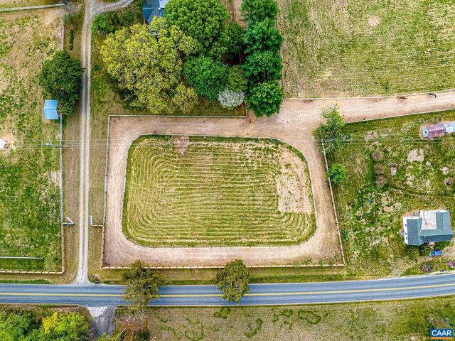 12500 SHANNON HILL RD, Louisa, VA 23093