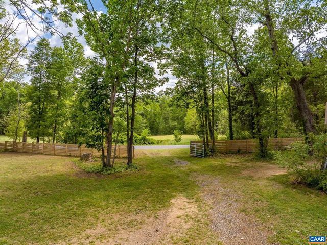 12500 SHANNON HILL RD, Louisa, VA 23093