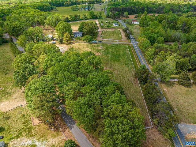 12500 SHANNON HILL RD, Louisa, VA 23093