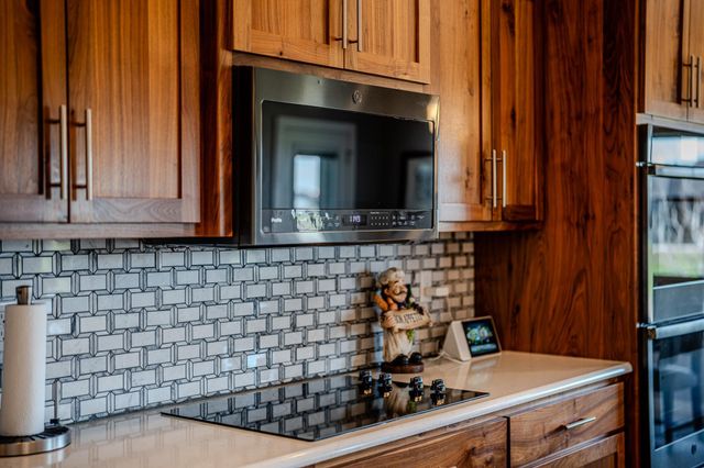 5594 43rd Street S, Fargo, ND 58104