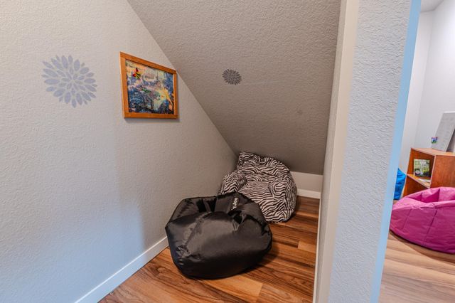 5594 43rd Street S, Fargo, ND 58104
