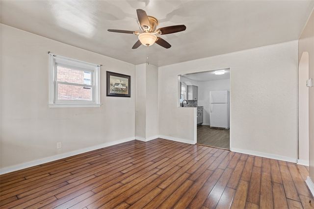 3909 Inland Avenue, West Mifflin, PA 15122